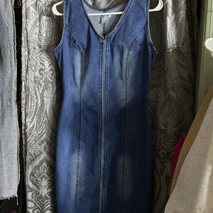 VENUS Blue Denim Midi Dress